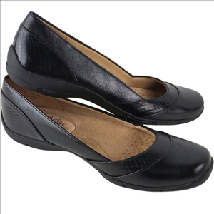 Life Stride Deja Vu Faux Leather Snake Embossed Slip-on Comfort Flat Bla…